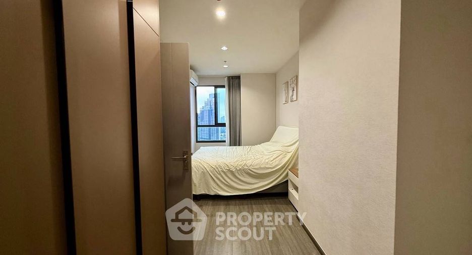 For rent 2 bedrooms condo in Khlong Toei, Bangkok