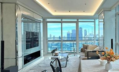 For rent 2 bedrooms condo in Pathum Wan, Bangkok
