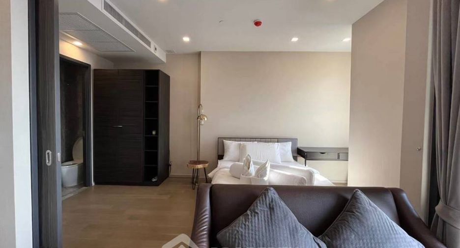 For rent 1 bed condo in Khlong Toei, Bangkok