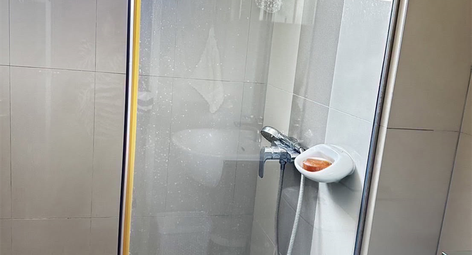 À vendre 1 chambre condo à Watthana, Bangkok