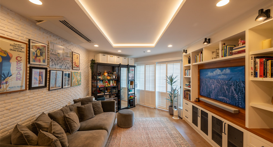 Wohnung zum Kauf mit 2 Zimmer in Huai Khwang, Bangkok