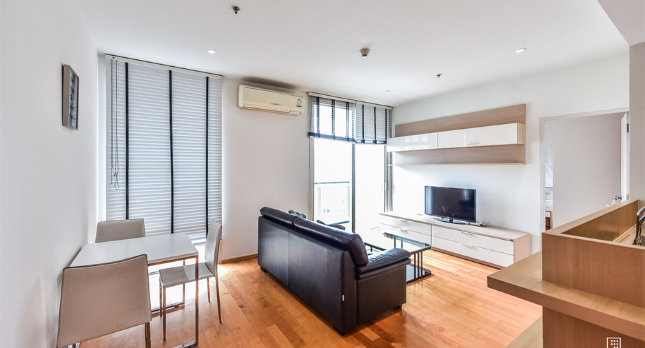 À louer 2 chambres condo 