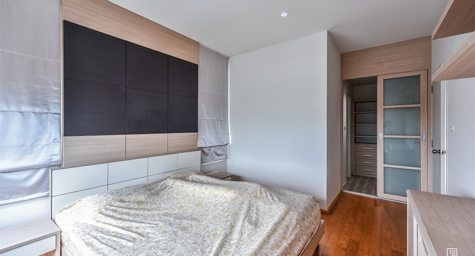 À louer 2 chambres condo 