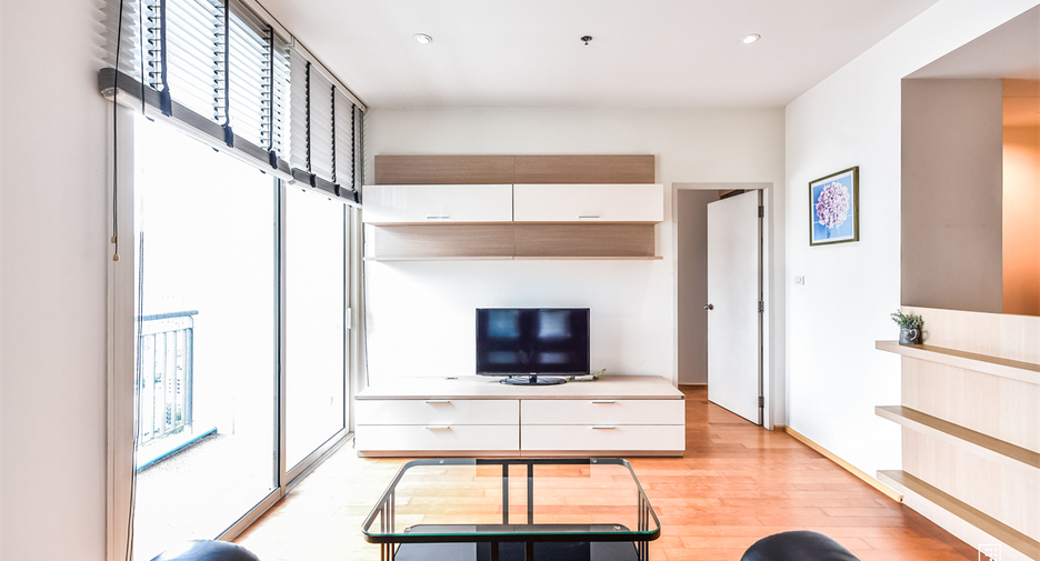 À louer 2 chambres condo 