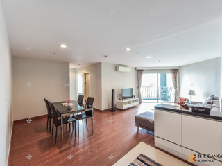 À louer 2 chambres condo à Huai Khwang, Bangkok
