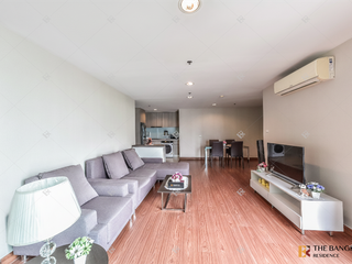 À louer 2 chambres condo à Huai Khwang, Bangkok