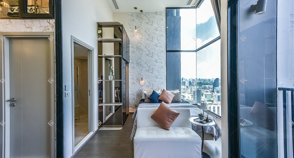 For rent 2 bedrooms condo in Ratchathewi, Bangkok