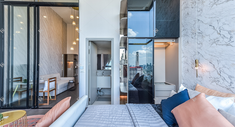 For rent 2 bedrooms condo in Ratchathewi, Bangkok