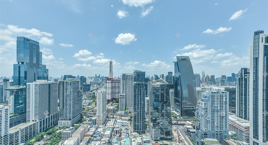 For rent 2 bedrooms condo in Ratchathewi, Bangkok