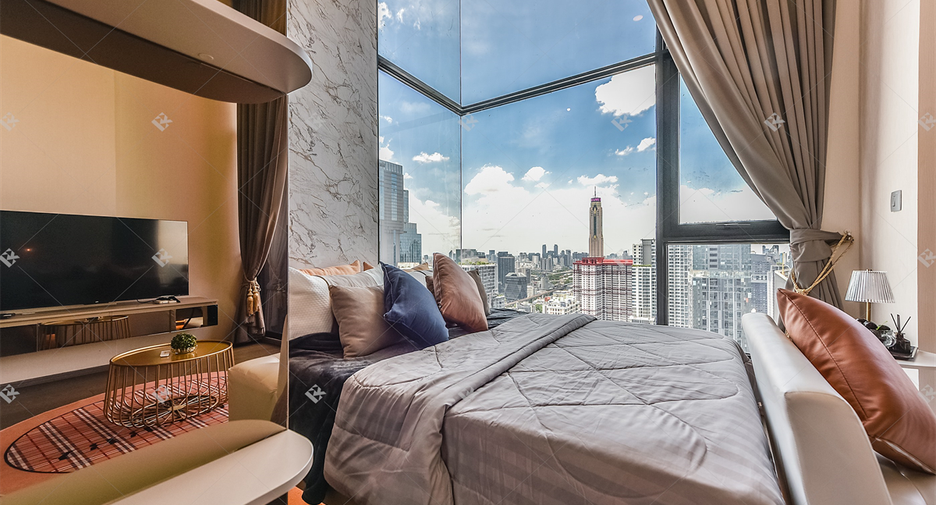 For rent 2 bedrooms condo in Ratchathewi, Bangkok