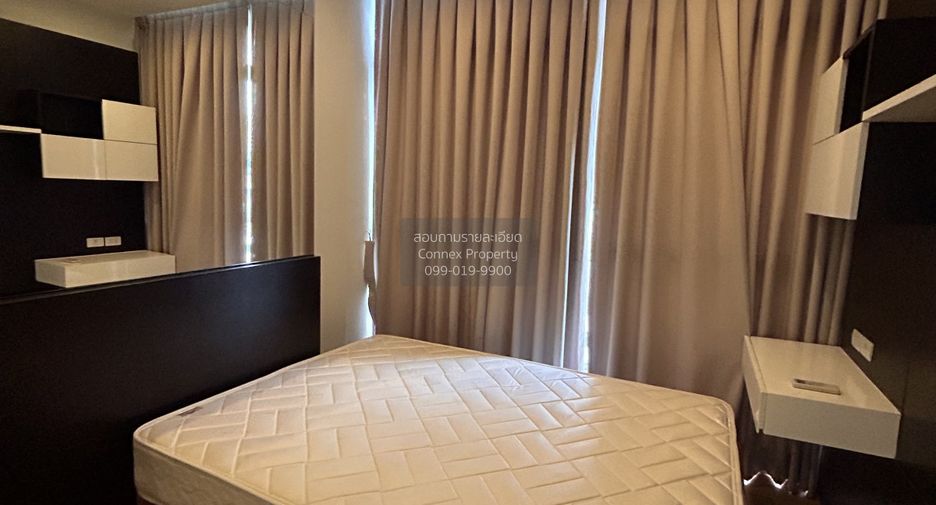 For rent 2 bedrooms condo in Bang Na, Bangkok