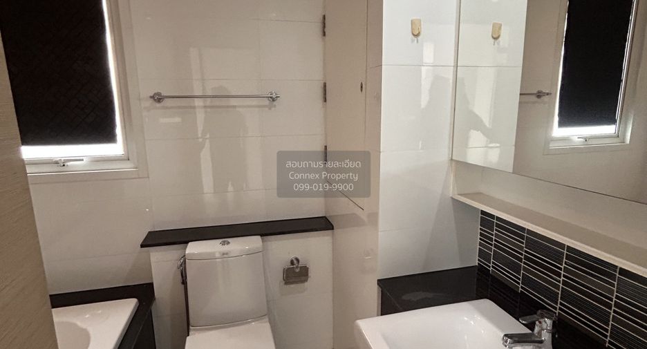 For rent 2 bedrooms condo in Bang Na, Bangkok