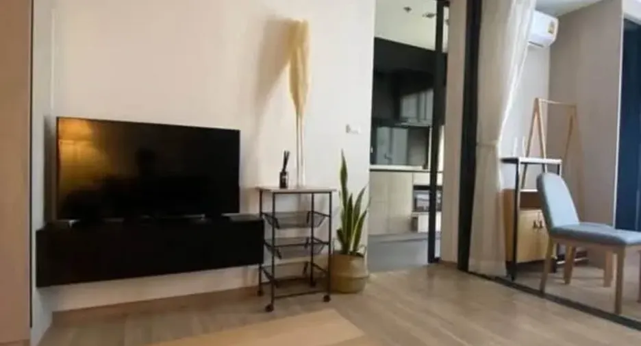 For rent 1 bed condo in Bang Kapi, Bangkok