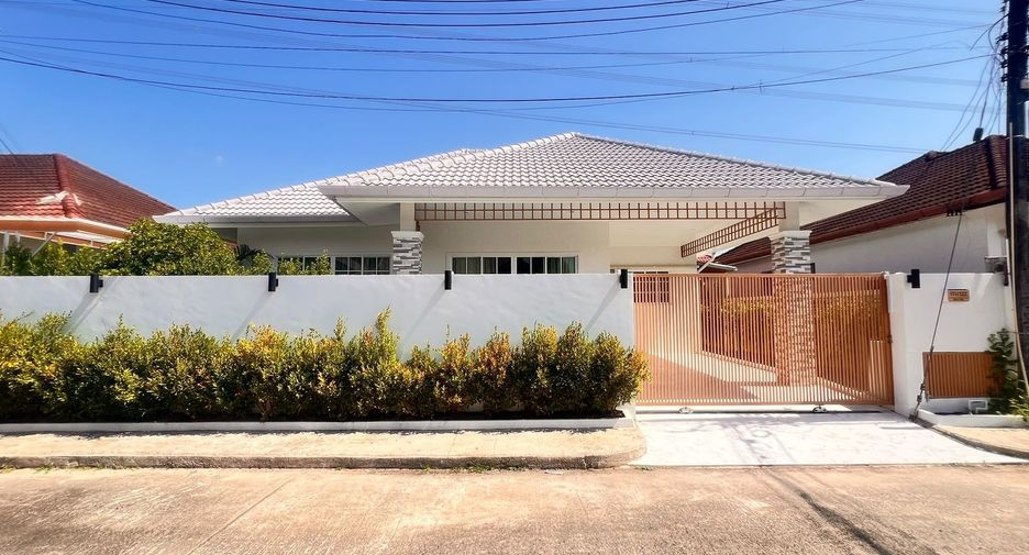 Casa en alquiler de 3 habitaciones en Thalang, Phuket