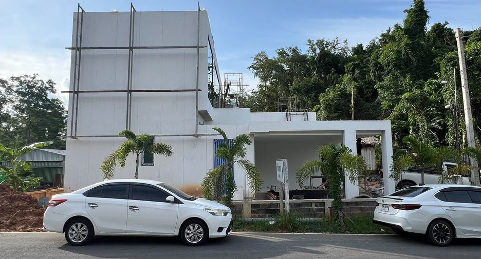 For sale 3 bedrooms villa in Thalang, Phuket