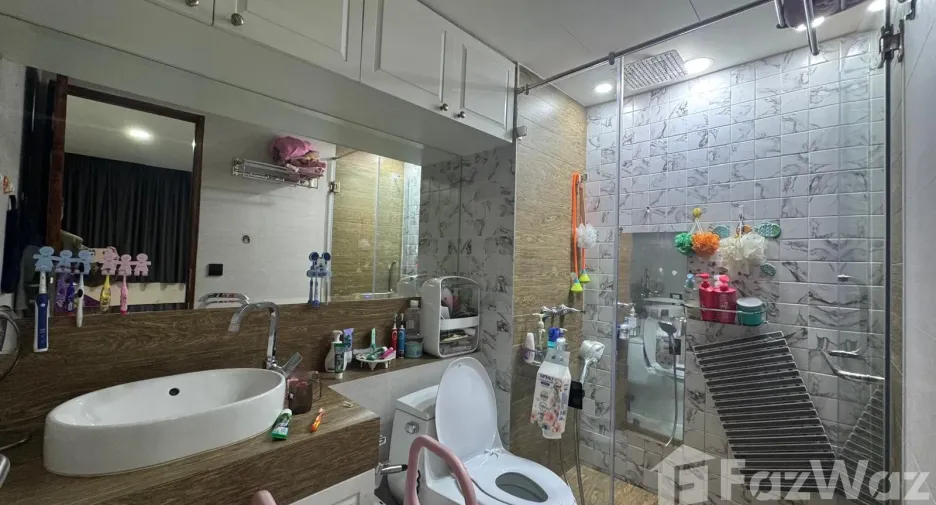 Condo en venta de 2 habitaciones en Watthana, Bangkok