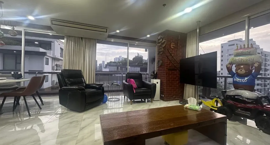 Condo en venta de 2 habitaciones en Watthana, Bangkok