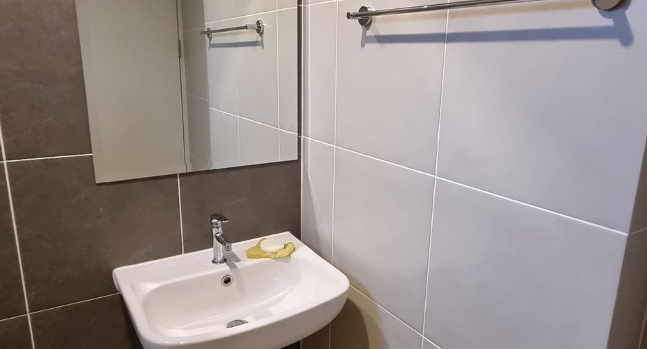 Аренда 3 спальни дом в Пхукет Тощн, Пхукет