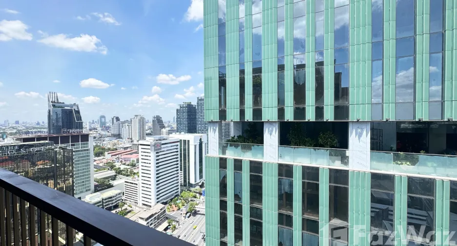 For sale 1 bed condo in Ratchathewi, Bangkok