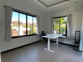 À louer 3 chambres villa à Bang Saray, Pattaya