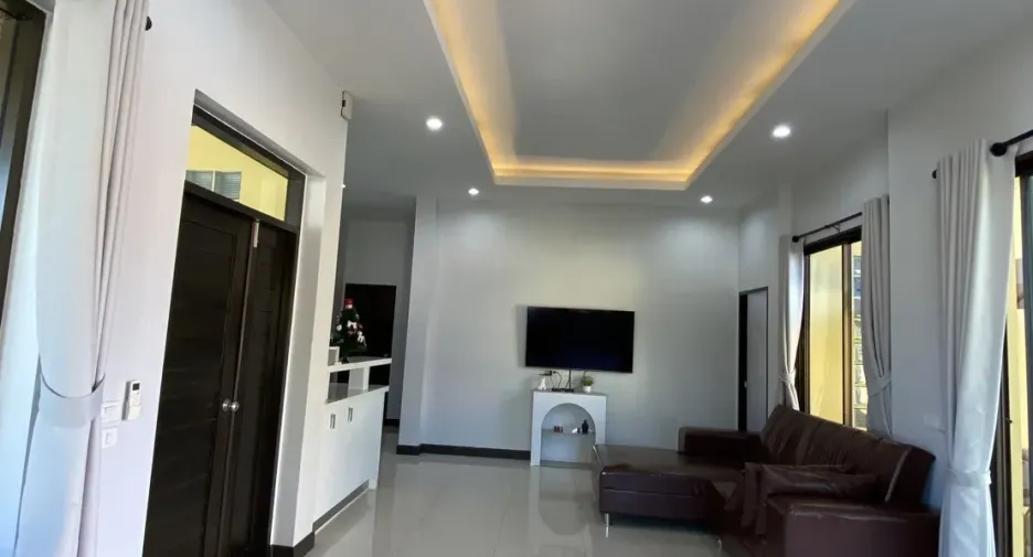 À louer 3 chambres villa à Bang Saray, Pattaya