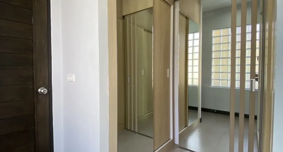 À louer 3 chambres villa à Bang Saray, Pattaya