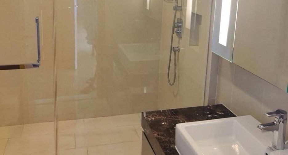 For rent 2 ベッドルーム condo in Khlong Toei, Bangkok