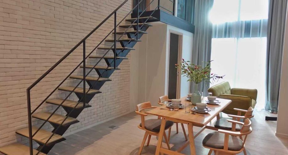 For rent 2 bedrooms condo in Sathon, Bangkok