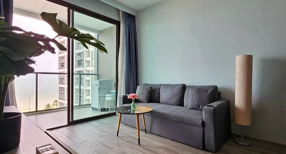 For sale 1 bed condo 