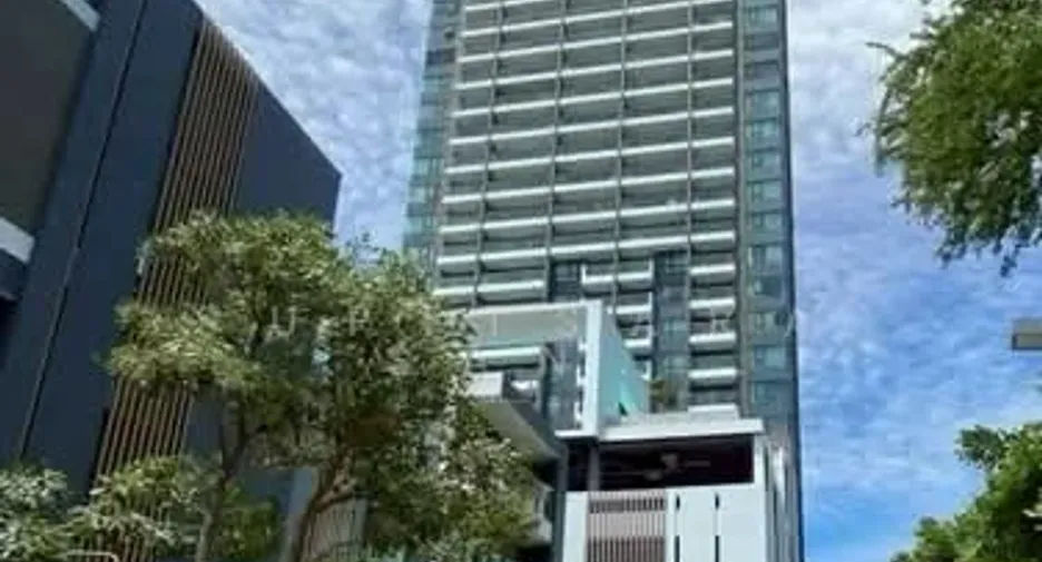 For sale 1 bed condo 