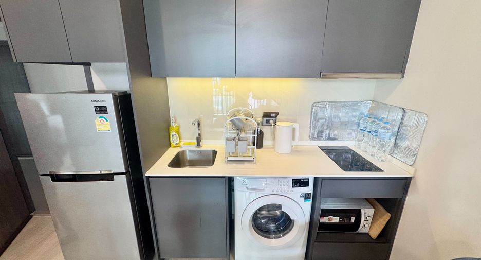 Condo en venta de 1 habitaciones en Khlong Toei, Bangkok