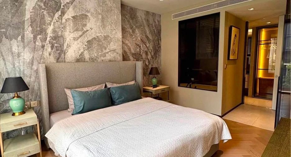 For rent 2 bedrooms condo in Watthana, Bangkok