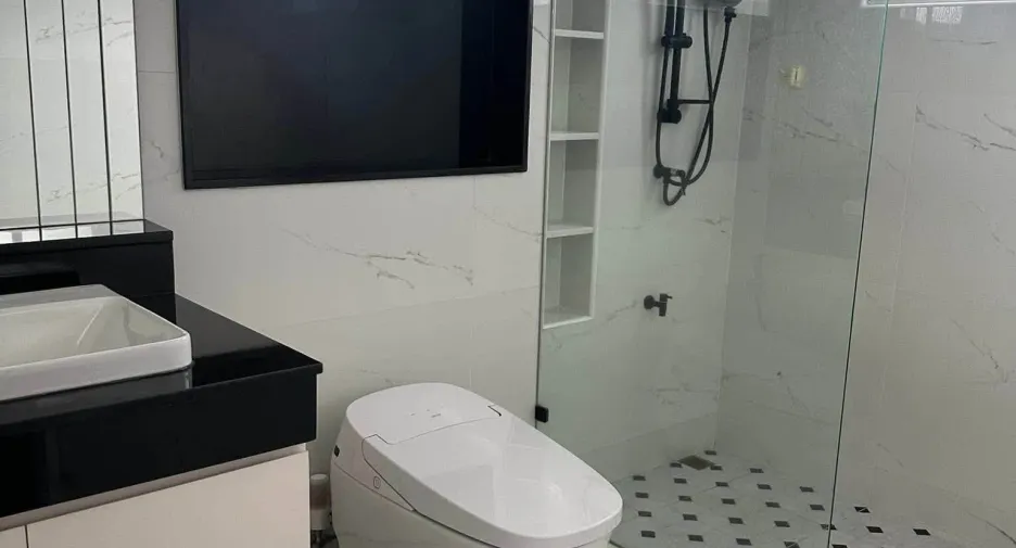 Haus zur Miete mit 4 Zimmer in San Kamphaeng, Chiang Mai