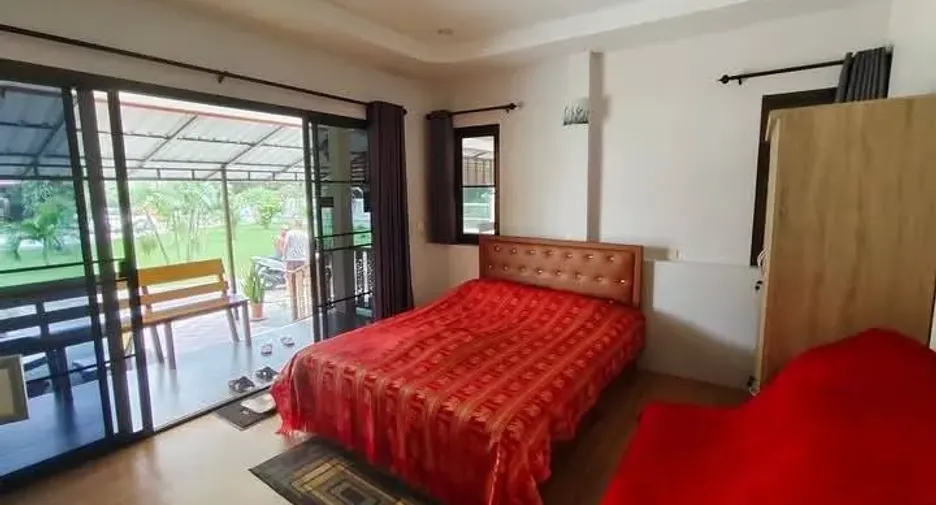 Villa en venta de 5 habitaciones en Mueang Rayong, Rayong