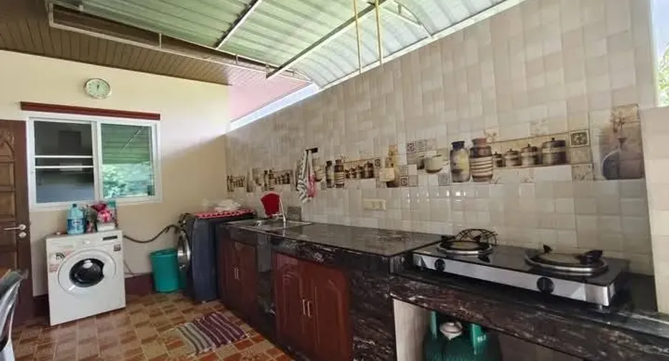 Villa en venta de 5 habitaciones en Mueang Rayong, Rayong