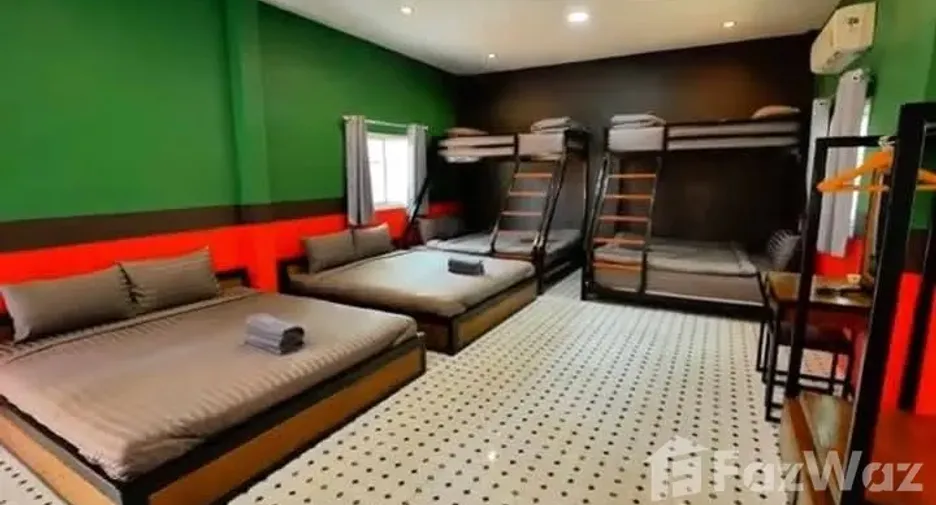 Villa en venta de 8 habitaciones en Mueang Rayong, Rayong