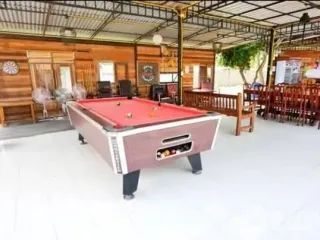 Villa en venta de 8 habitaciones en Mueang Rayong, Rayong