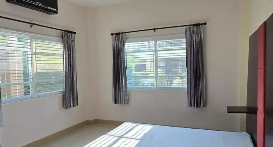For rent 3 bedrooms house in Mueang Khon Kaen, Khon Kaen