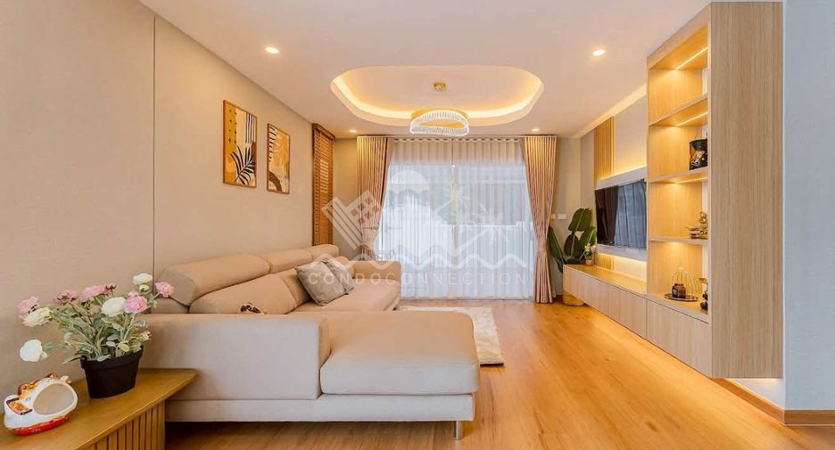 Casa en venta de 3 habitaciones en Bang Lamung, Chonburi