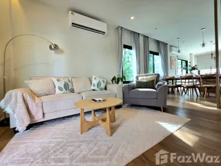 Villa en alquiler y en venta de 3 habitaciones en Mueang Phuket, Phuket