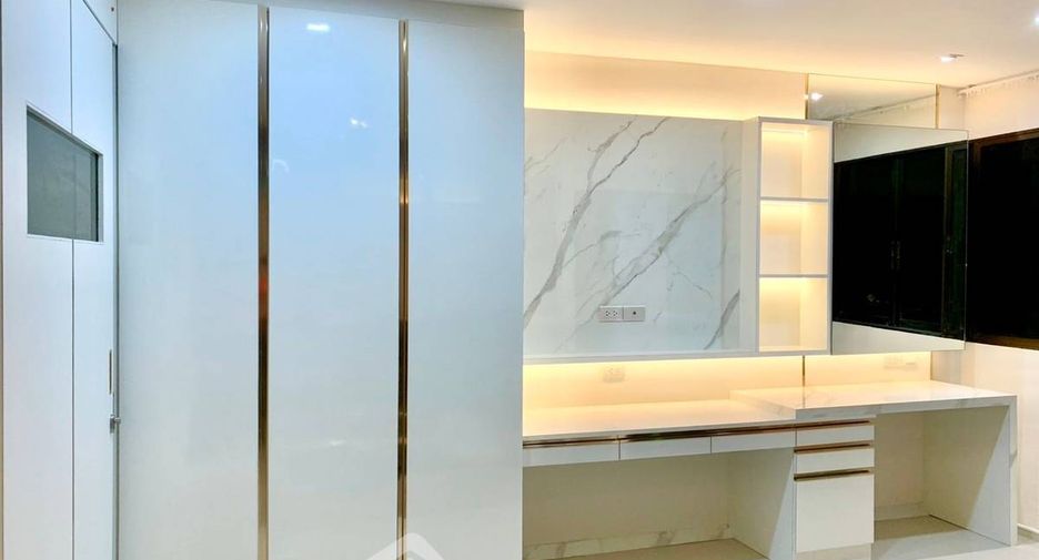 Condo en venta de 2 habitaciones en Watthana, Bangkok