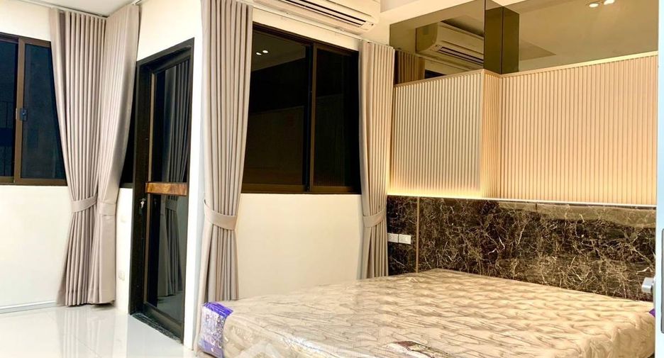 Condo en venta de 2 habitaciones en Watthana, Bangkok
