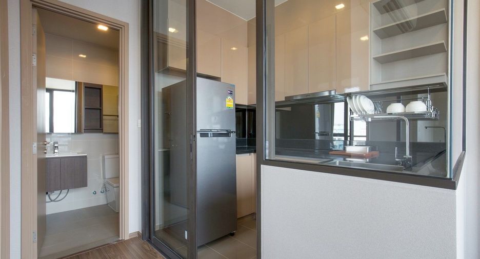 Condo en alquiler de 1 habitaciones en Khlong Toei, Bangkok
