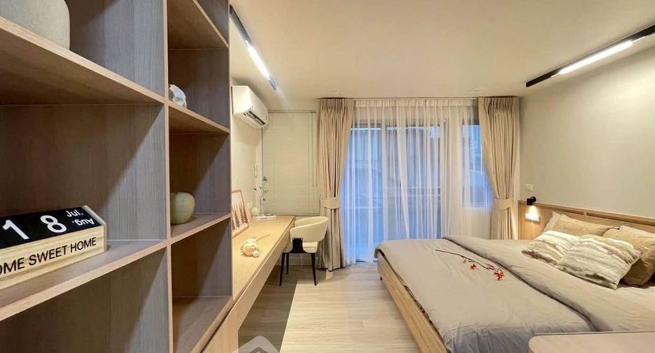 For sale 1 Beds condo in Watthana, Bangkok