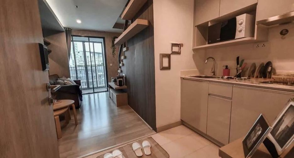 Condo en alquiler y en venta de 1 habitaciones en Phra Khanong, Bangkok