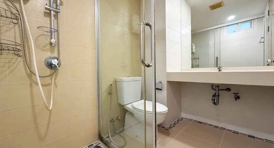 À louer studio condo à Mueang Phuket, Phuket