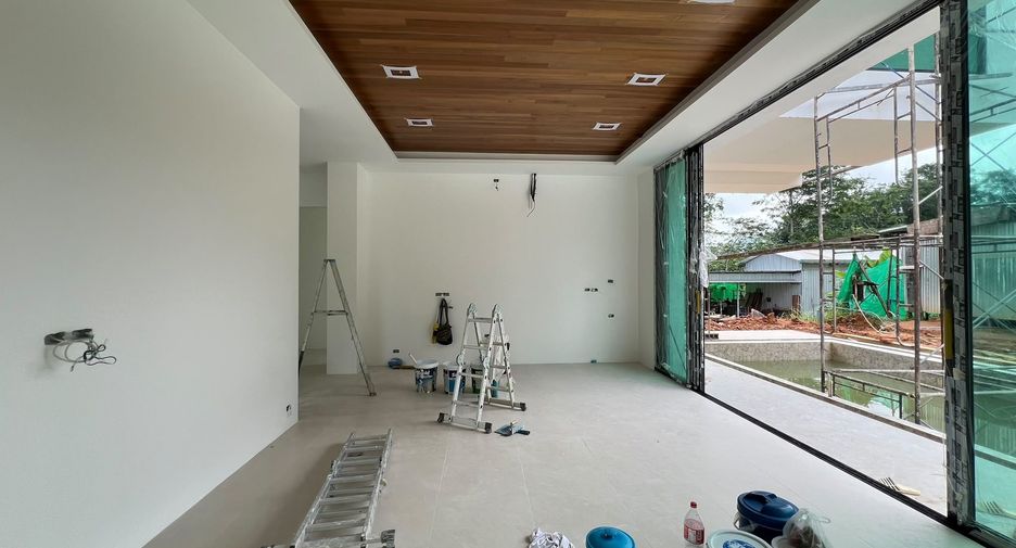 For sale 3 bedrooms villa in Thalang, Phuket