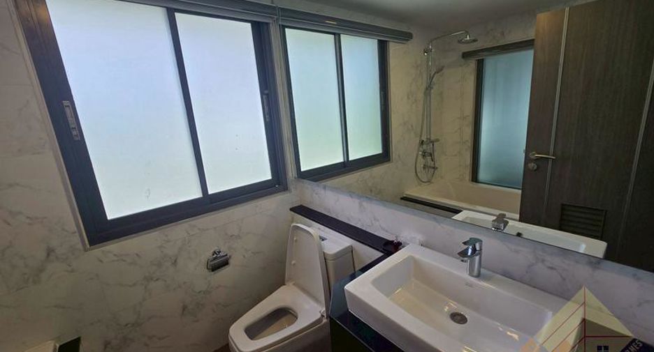 À vendre 2 chambres condo à Bang Lamung, Chonburi