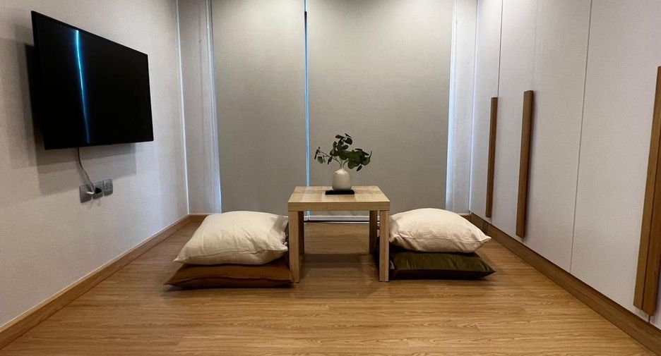 Wohnung zur Miete mit 2 Zimmer in Phra Khanong, Bangkok