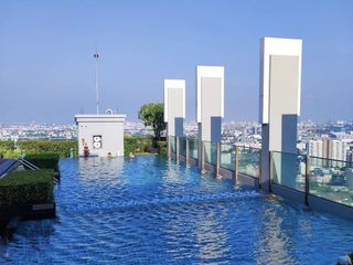 出售 1 卧室 公寓 在 Huai Khwang, 曼谷
